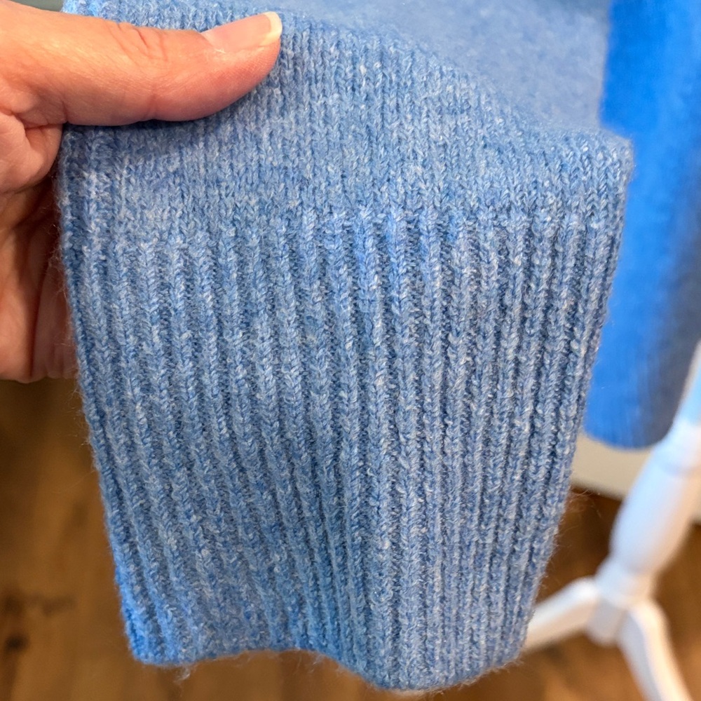 NWT Time & Tru Womens Blue Crewneck Sweater Size L Beautiful Blue Warm - Picture 6 of 14